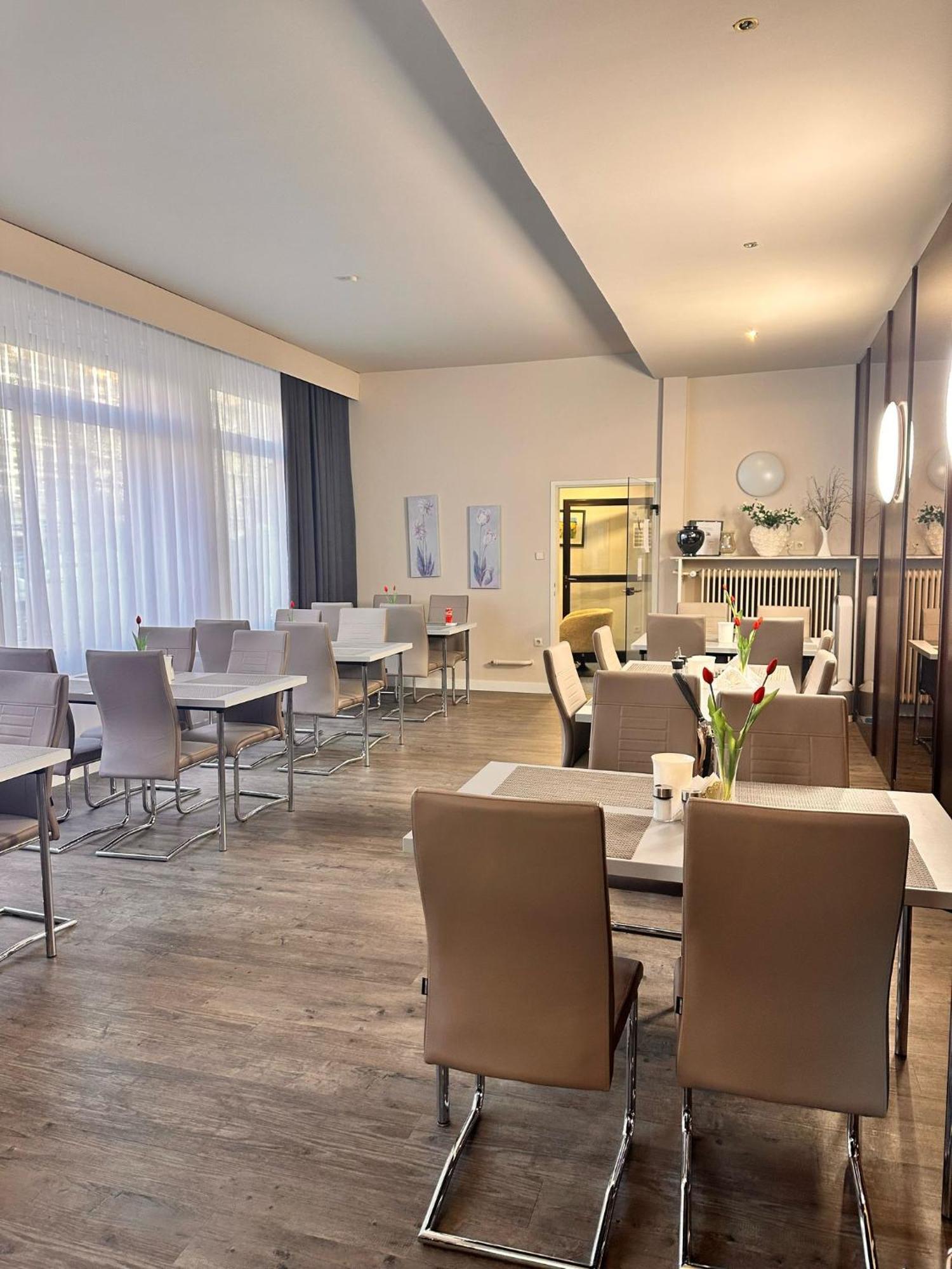 Hotel Erlenstegen Nürnberg Exteriör bild