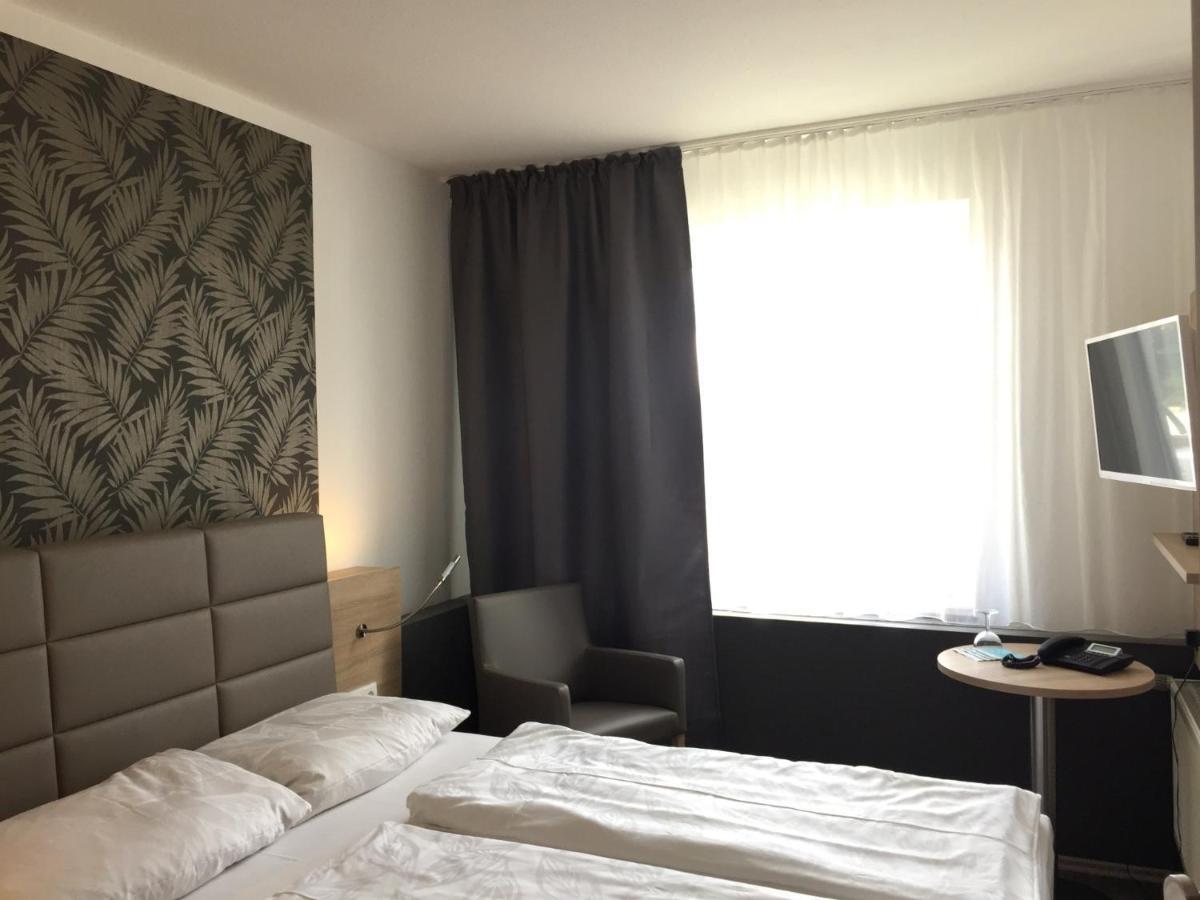 Hotel Erlenstegen Nürnberg Exteriör bild
