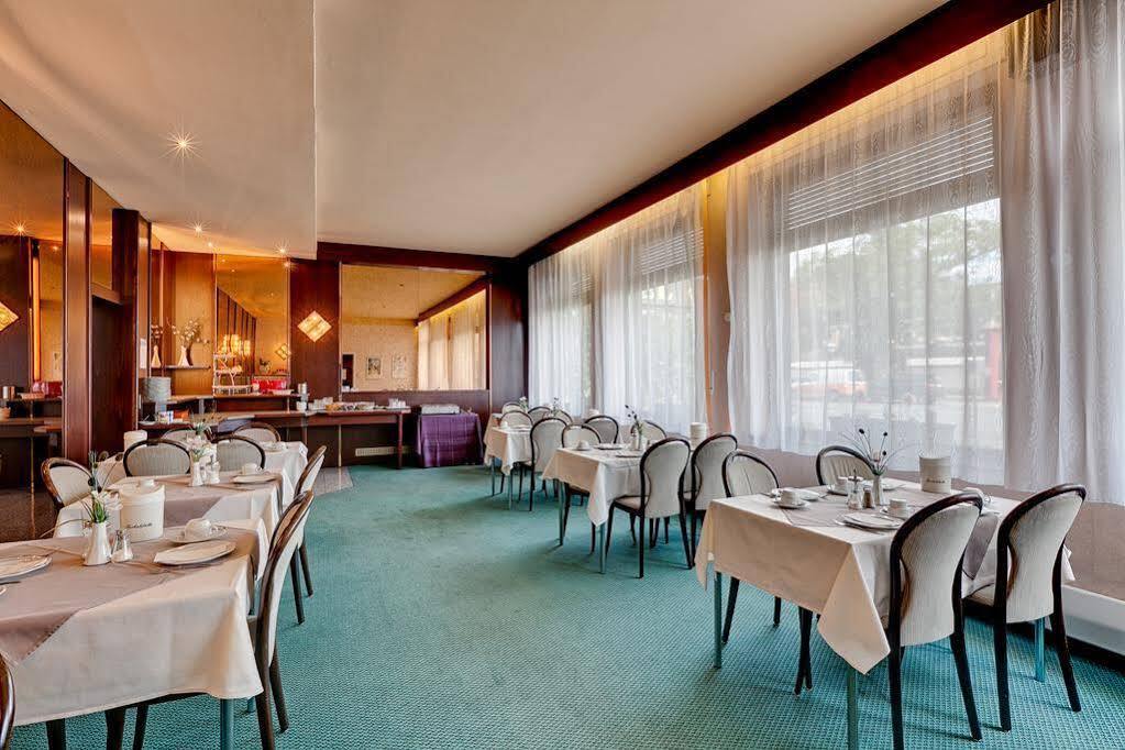 Hotel Erlenstegen Nürnberg Exteriör bild